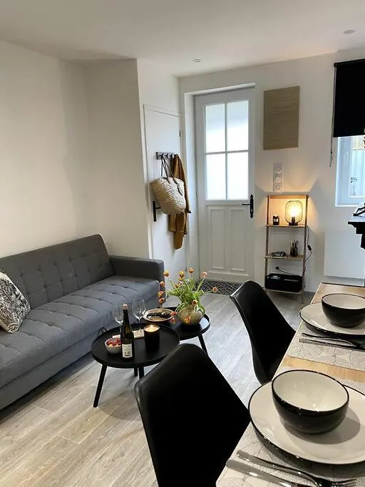 Bel Appartement Sur Cour Plein Centre Ville Et Parking Moulins  France